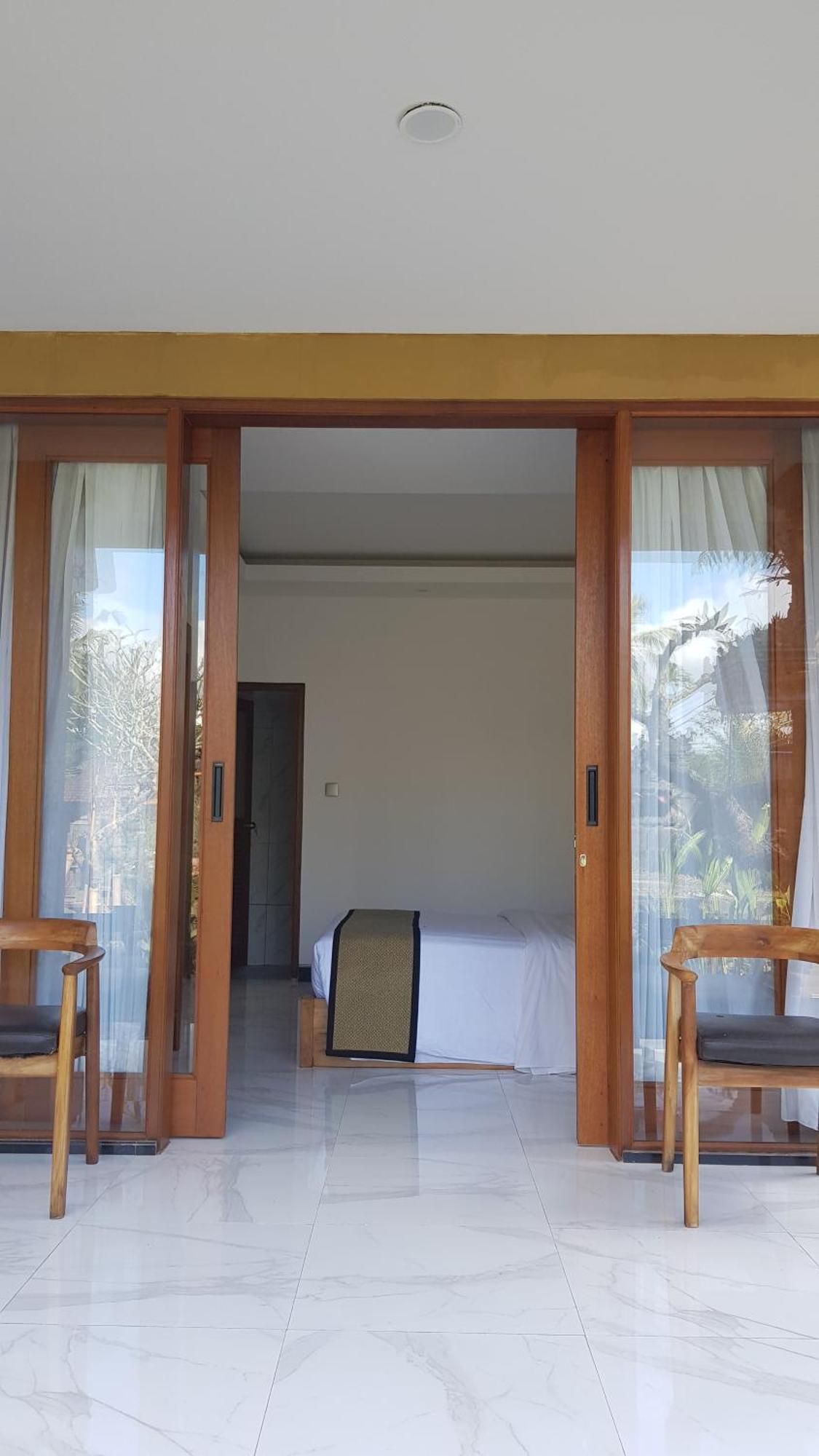 Ari Guest House Undisan Exterior photo